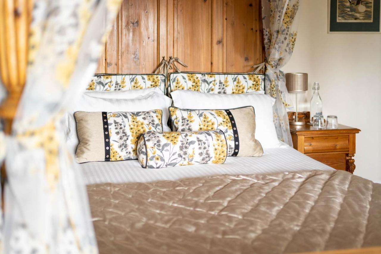 Windrush House Bed & Breakfast Бродуей Екстериор снимка